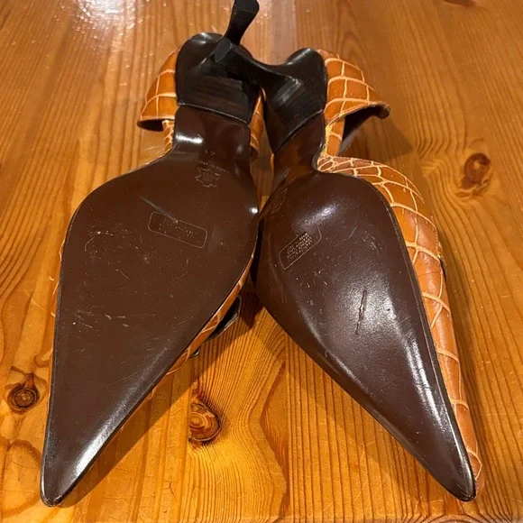 Bloomingdale's leather upper lining and sole Croc-Patterned kitten Heels Italy - Picture 12 of 15